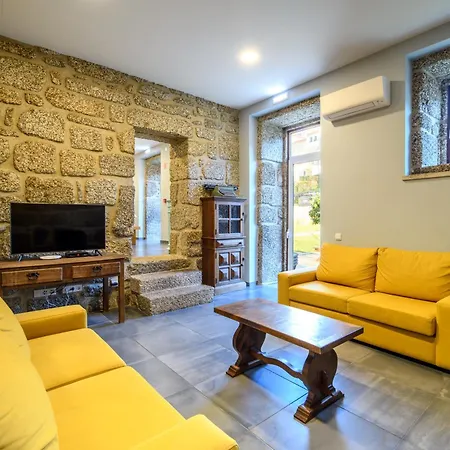 Fandega House - Rural Tourism * Loriga