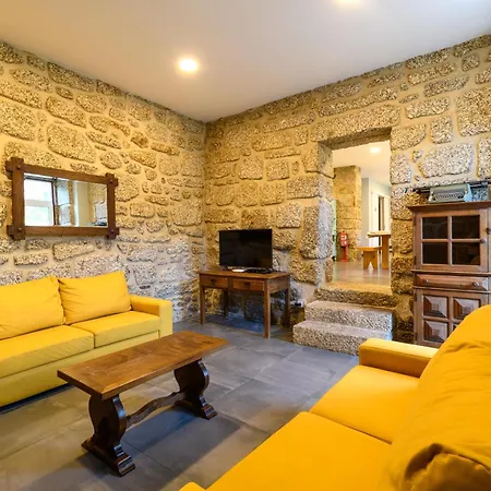 Fandega House - Rural Tourism Loriga