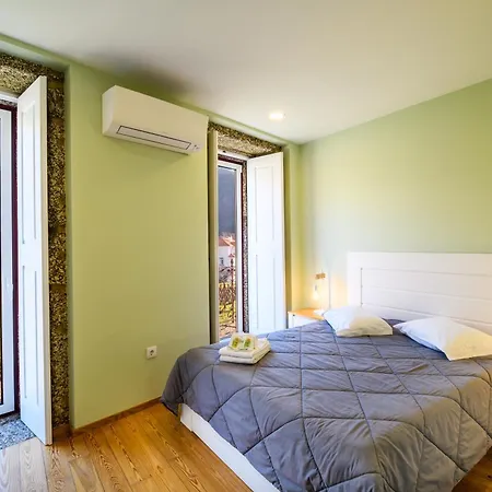 Fandega House - Rural Tourism Farm stay