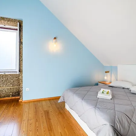 Fandega House - Rural Tourism Farm stay Loriga