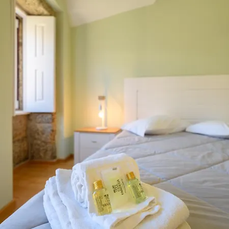 Fandega House - Rural Tourism * Loriga