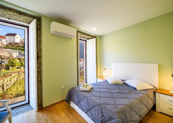 Fândega House - Rural Tourism Séjour à la ferme